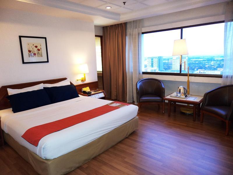 The Emperor Hotel Malacca Extérieur photo