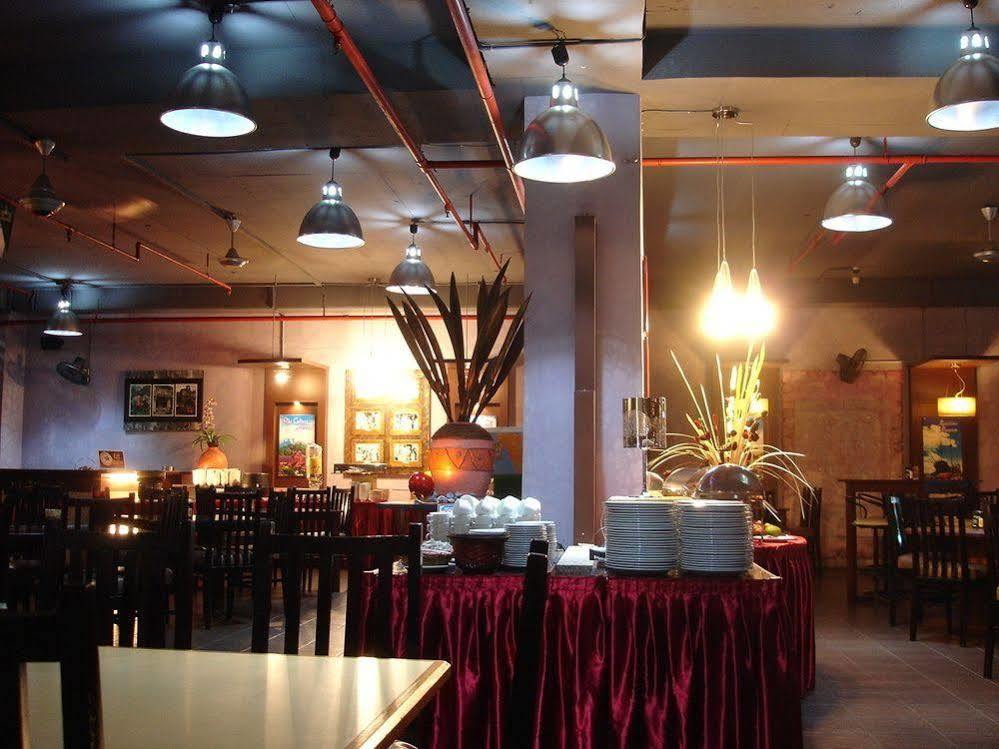 The Emperor Hotel Malacca Extérieur photo